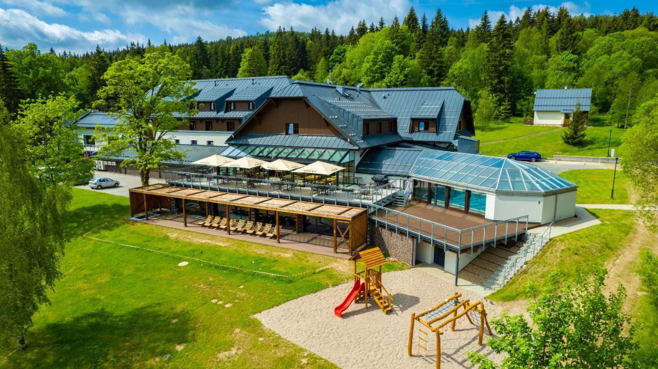 Amenity Hotel & Resort Orlicke Hory Destne v Orlickych horach Dış mekan fotoğraf